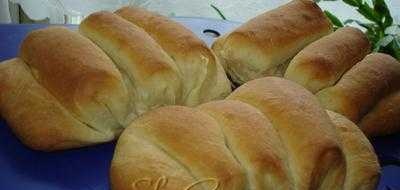 Bread "Accordion" (kneading in a bread maker)
