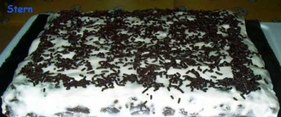 Mocno namoczone ciasto twarogowo-czekoladowe