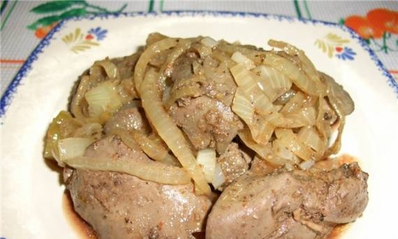 Fried chicken liver with onions.