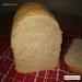 Pan francés en una máquina de hacer pan