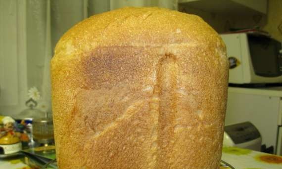 Melkbrood in een broodbakmachine
