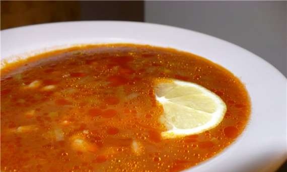 حساء الذواقة ، أو روبيان مخمور في جهاز باناسونيك متعدد الطهي SR-TMH18