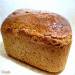 خبز القمح مع حبوب الجاودار الكاملة والقمح في العجين المخمر