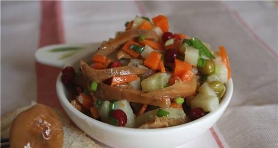 Mushroom salad with vegetables for the winter