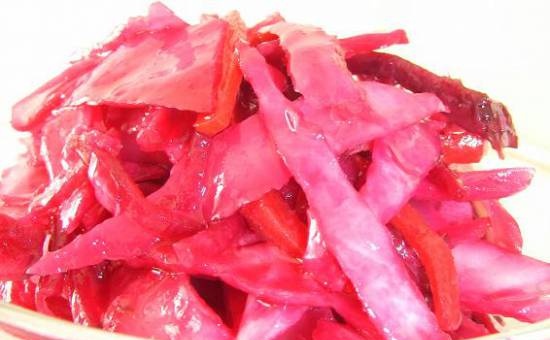 Pickled cabbage "Provencal"