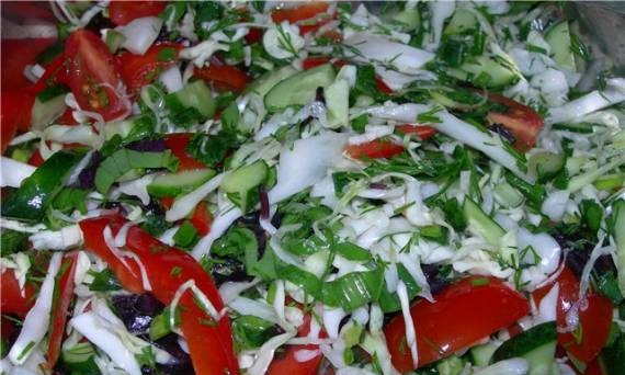 Bajor friss káposzta saláta (Bayrischer Krautsalat)