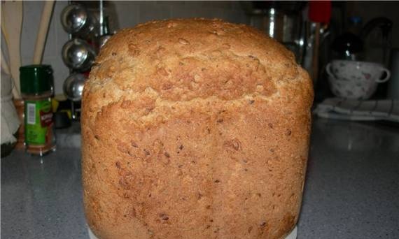 100% לחם דגנים מלאים עם ריבה ביתית