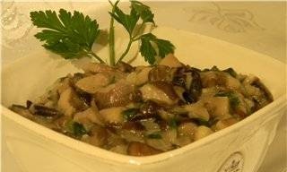 Mushroom stew with celery