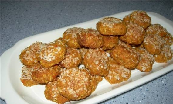 Carrot and coconut cookies