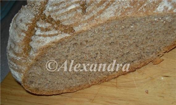 Chleb pełnoziarnisty na zakwasie (metoda bez zatrzymywania)