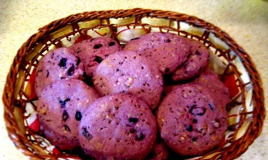 Cookies with black currant