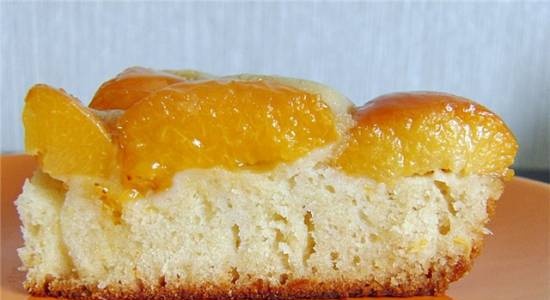 Honey sponge cake with apricots (Panasonic SR-TMH18)