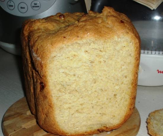 Wheat-corn bread with sweet canned corn