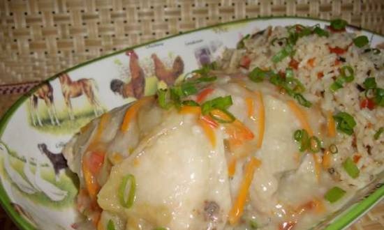 Chicken legs with creamy gravy with dried vegetable mixture (Cuckoo 1054)