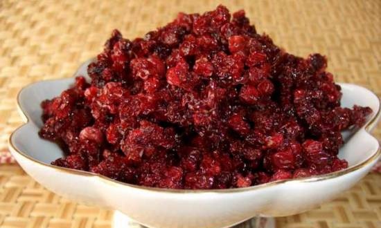 Cranberries, dried and dried