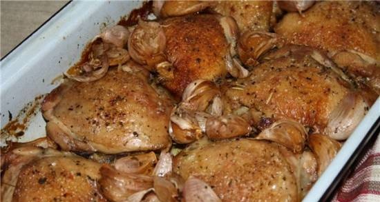 Chicken with 40 cloves of garlic