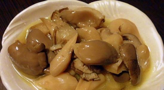Oyster mushrooms in white wine in a multicooker BRAND 37502