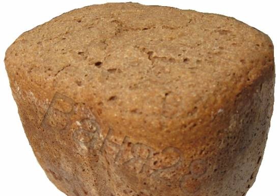 לחם שיפון עם זרעי קימל וכוסברה