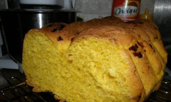 Pumpkin bread with cheese