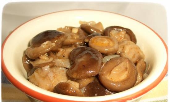 Shiitaki-paddenstoelen in het Koreaans
