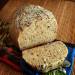 Pan de trigo y centeno en una olla de cocción lenta