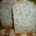 Rizs kenyér gyógynövényekkel és fokhagymával (a sütőben)