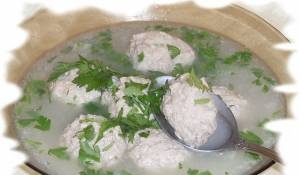 Soup with meatballs and parsley from the movie "King Thrushbeard"
