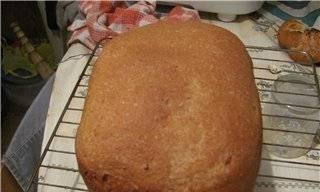 לחם "דיאט" מלא של דגנים ביצרן לחם
