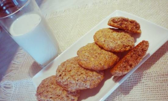 Oatmeal cookies "Lakomka"