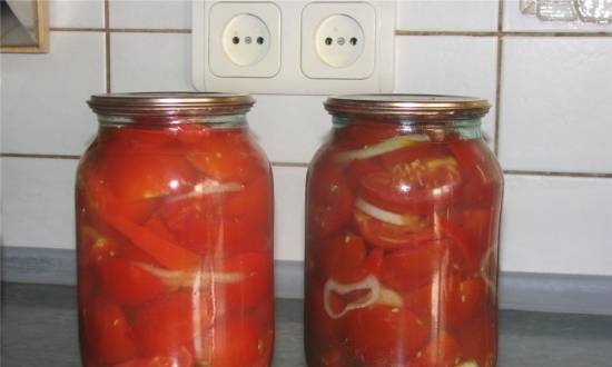 Pickled cut tomatoes