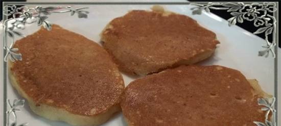 Caramel-curd pancakes