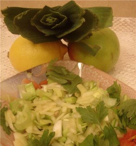 Leek salad with apple "HLS"