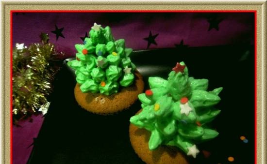 Cupcakes "Strawberry Christmas trees"