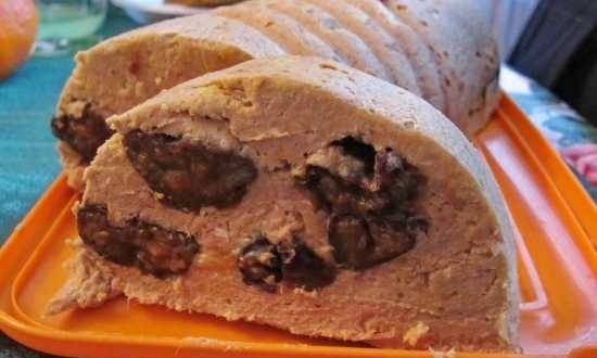 Meat pate with prunes