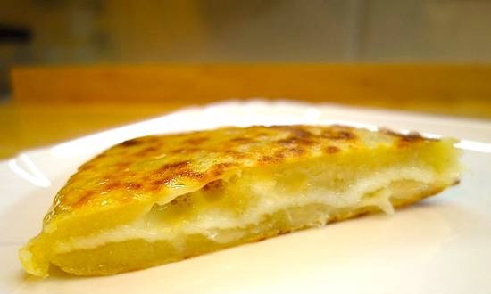 Khachapuri with different cheeses