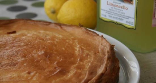 Lemon-honey cheesecake