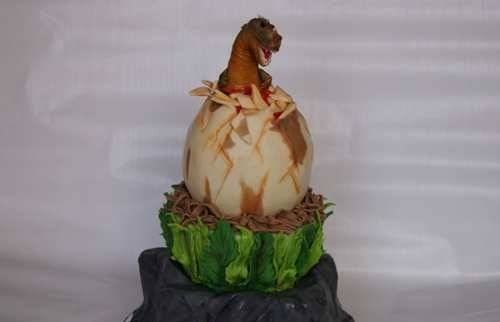 Dinosaur Birthday Cake (master class)