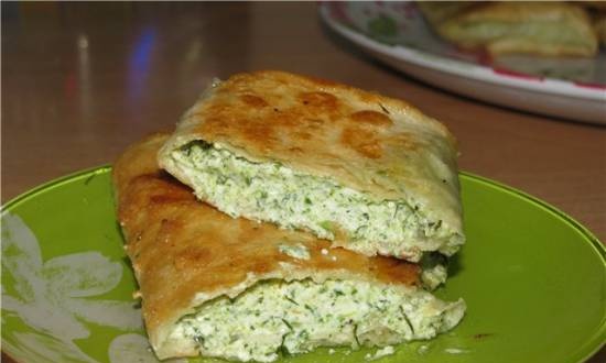 Lavash rolls with cottage cheese and spinach