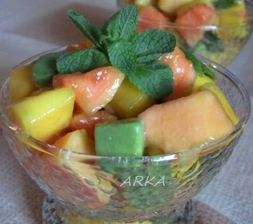 Fruit salad "Colors of summer"