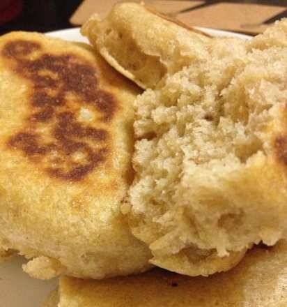 Lean sour pancakes with sourdough
