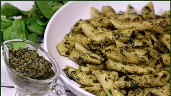 Pasta with mint ginger pesto