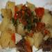 Gestoofde aardappelen met vlees en tomaten in de Oursson 5005 snelkookpan