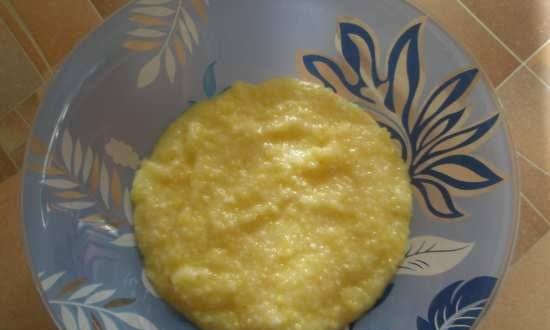 Corn porridge with milk in a multicooker Polaris 0517