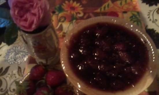 Strawberry jam with tea rose petals