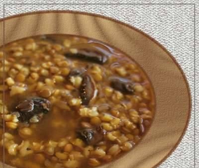 Pearl barley soup with lentils and mushrooms
