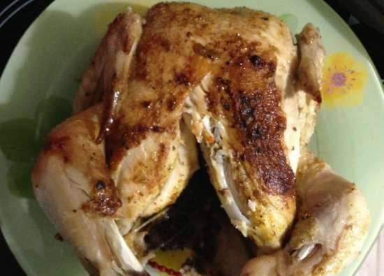 Chicken baked with garlic and bay leaf