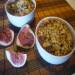 Crumble with figs and Brie cheese