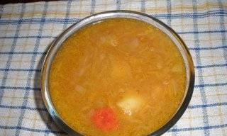 Lean cabbage soup with lentils (Liberton 05-03)