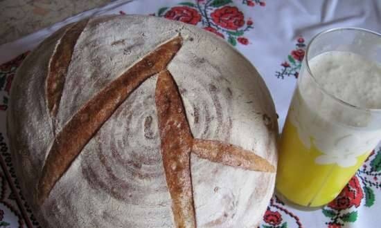 לחם כפרי צרפתי על מחמצת חיטה עם גבינת פטה