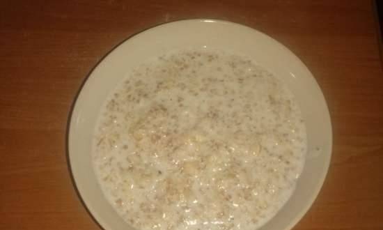 Oatmeal with bran in a multicooker Polaris 0520